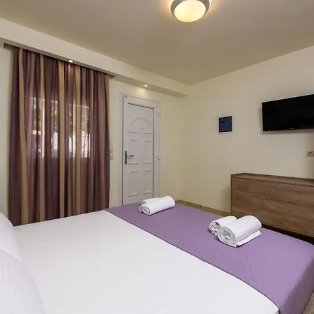 アパート Roula *