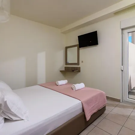 アパート Roula コイニラ