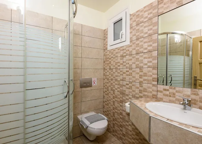 Roula Apartman *