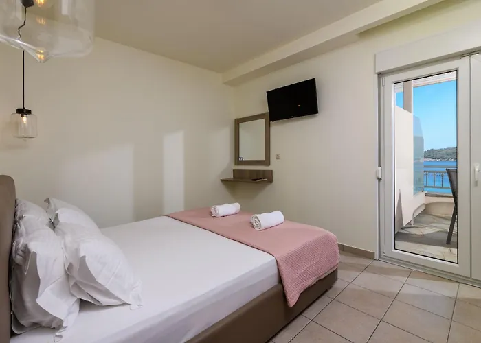 Apartman Roula Kínira