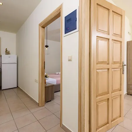 Διαμέρισμα Roula *