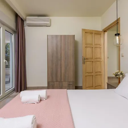 Roula * Κοίνυρα