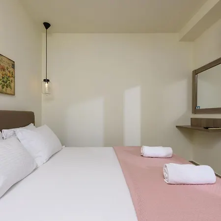 Roula Διαμέρισμα *