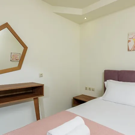 Διαμέρισμα Roula