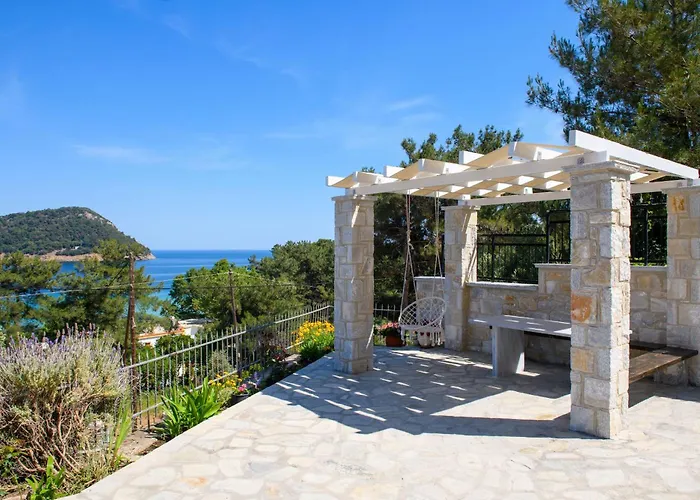 Roula Apartament Koinira